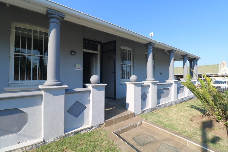 6 Bedroom Property for Sale in King Williams Town Central Eastern Cape